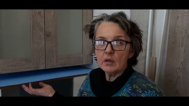 Сами собрали кухонный шкафчик  из ЛДСП и повесили. Вот что получилось.