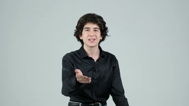 А ВЫ МОГЛИ БЫ? В.Маяковский