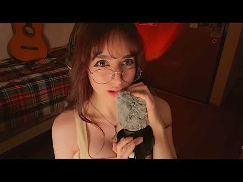 Posso ser sua mãe hoje à noite? ASMR ⊹+⟡⋆ zumbido e perto de você