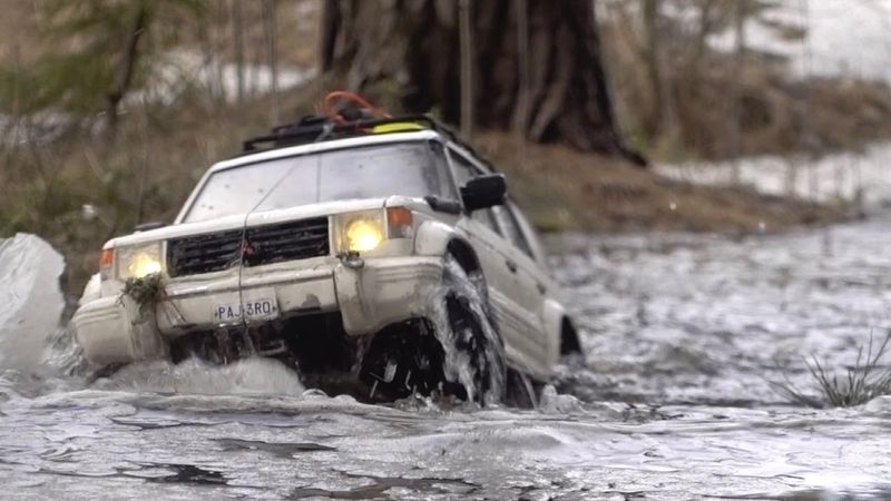 RC Mitsubishi Pajero wagon Off Road Trail run - Element Enduro IFS