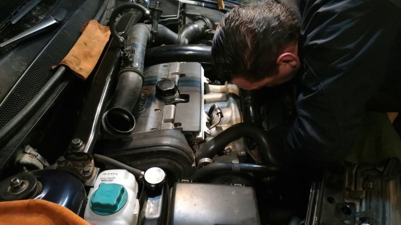 Устранение утечки масла. Volvo S80.