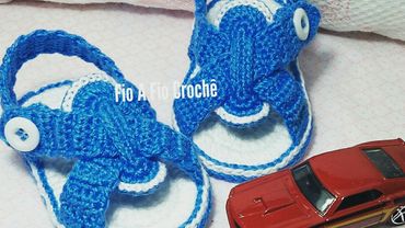 Sandália Benício em Crochê-  Tamanho 10cm