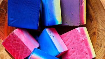 Thank you for 17.5k! Dyed WOD Gym Chalk in Wooden Bowl ♡ Natural Light