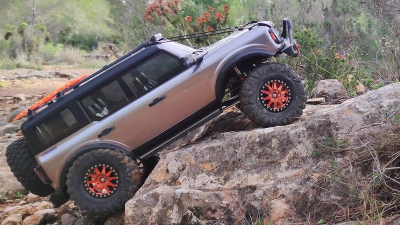 1/10 RC CRAWLER WLTOYS 104020 FORD BRONCO RC CAR SCALE 4X4 ADVENTURE OFF-ROAD