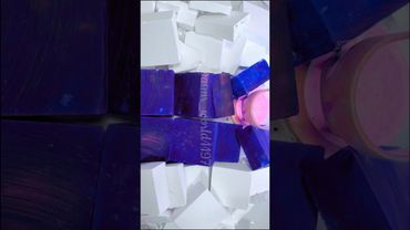 Today’s beautiful Crush #relax #crushingtime #oddlysatisfying #rainbowsoap #crunchycrumbles