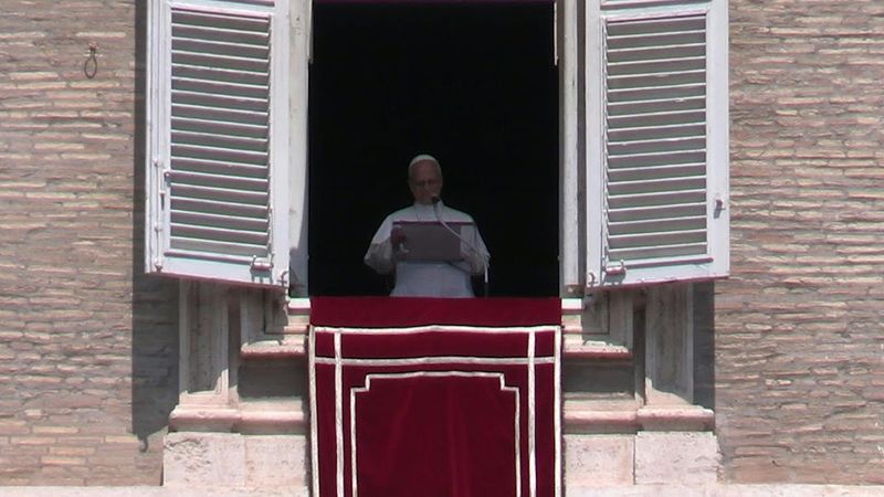Pope Leo XIV calls for an 'end to all wars' during Angelus prayer | AFP