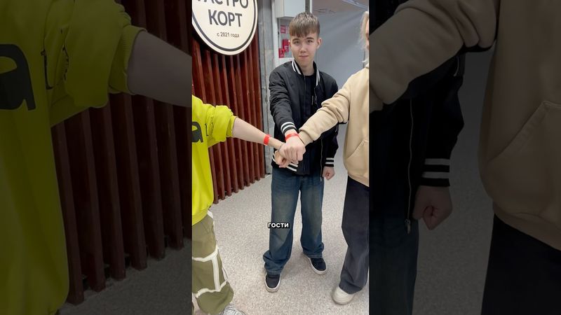 НАС В ГОСТИ ПРИГЛАСИЛ ТУН ТУН САХУР 😱#shorts