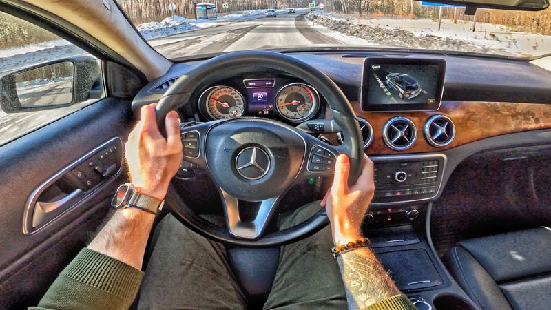 2016 Mercedes-Benz GLA 250 4MATIC - POV TEST DRIVE