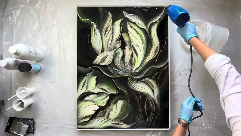 Заливка смолой, декорирование зеркальной крошкой