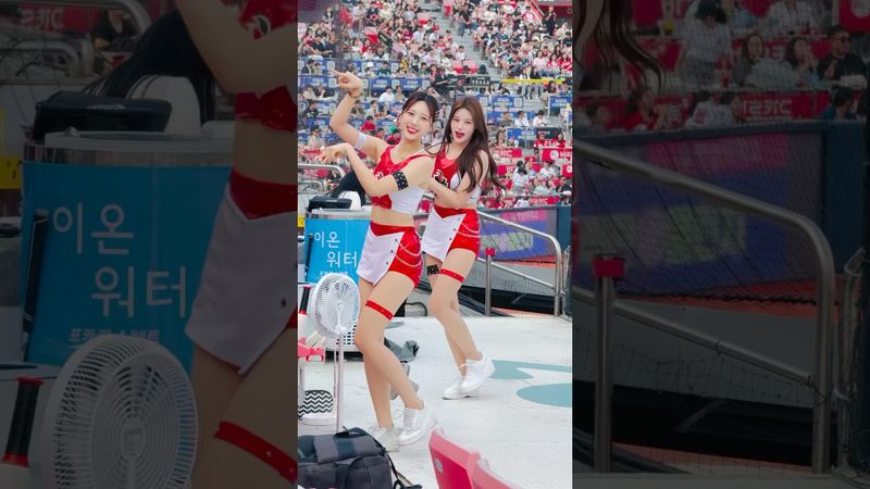 포항 아웃송은 포항 다녀온 금주 누나가 최고 #이금주 #이금주치어리더#ktwiz #kt위즈 #kt위즈치어리더