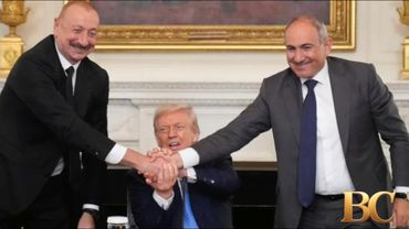 Leaders of Armenia and Azerbaijan shake hands and sign deal at White House peace summit