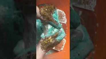 Gold Glitter on Fresh Dyed & Plain Chalk ✨✨