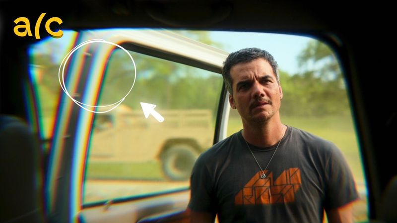 Хроматичні аберації у «Повстанні Штатів» | Анатомія сцени