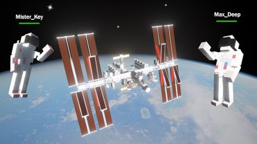 ПОСЛЕДНИЙ ПОЛЁТ В КОСМОС! ДВА ДРУГА ЗАСТРЯЛИ НА МКС | Teardown