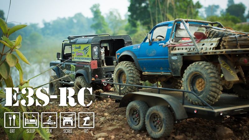 RC4WD TOYOTA HiLUX on trailer behind RC4WD D90/  RC CRAWLER TRAILER