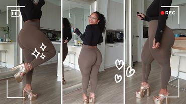 Heels and anklet ☺️ you're welcome