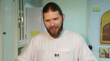 Кулинарное паломничество. Рецепт фруктового салата. Храм Живоначальной Троицы у Салтыкова моста