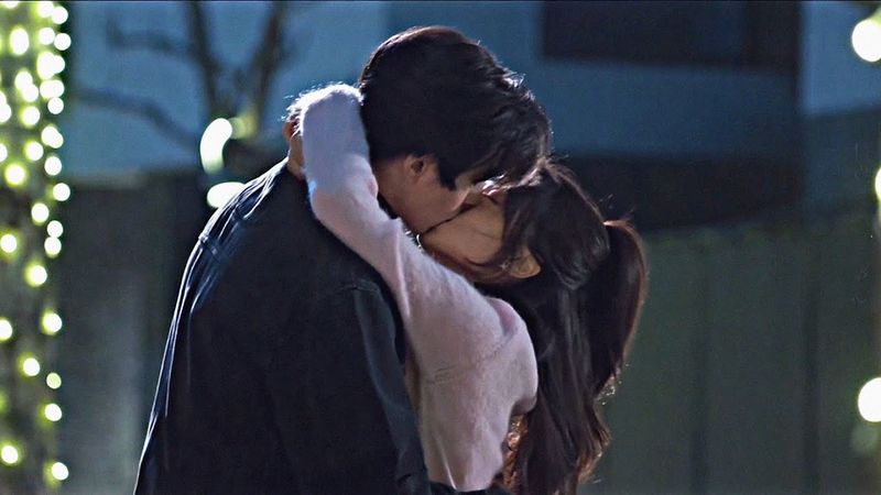 Тайно влюблён в свою сотрудницу || Солнце, похожее на меня