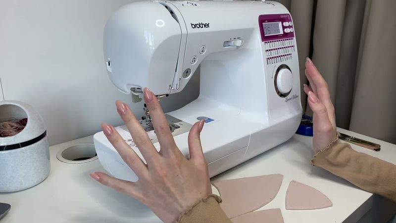 Модуль 4. Видео урок "Пошив поролоновой чашки"