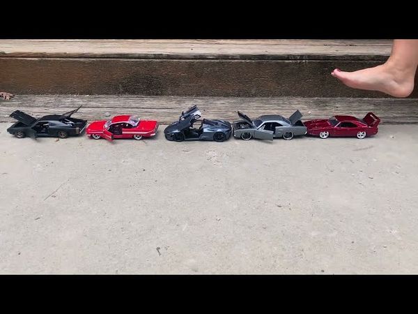 5 car pile up