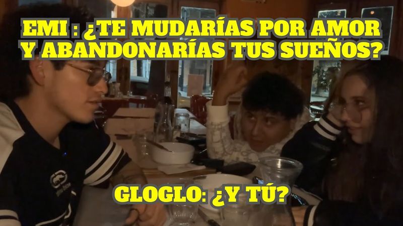 GLOGLO Y EMI RESPONDIENDO UNA PREGUNTA DEL CHAT