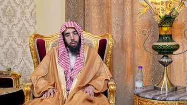 Как можно покупать золота и серебра по интернету? Хукм ячменя и фиников иной? Когда бывает Риба?