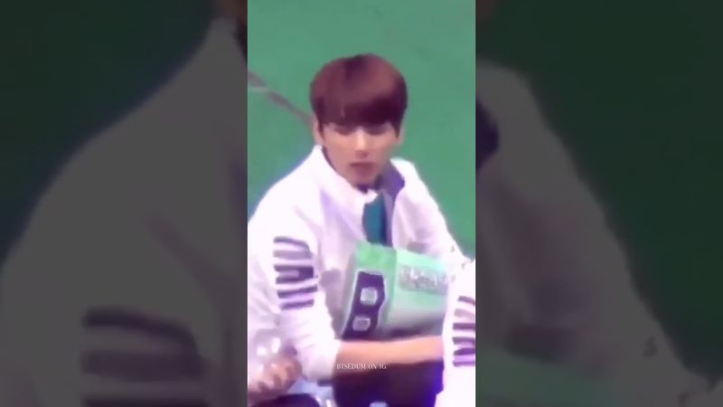 ریکشنش😂#shorts #bts #lisa_bts7 #بی_تی_اس #جونگ_کوک #جیمین #تهیونگ #کیپاپ #کیوت #suga #خندارترین