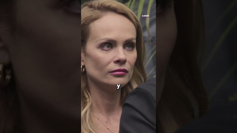 Fabián le confiesa a Érika que está enamorado de Estrella #AMar #Uninovelas