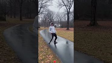 Terrible lightning instantly destroyed tall trees#lightning #satisfying o #fyp #foryou #weather #usa