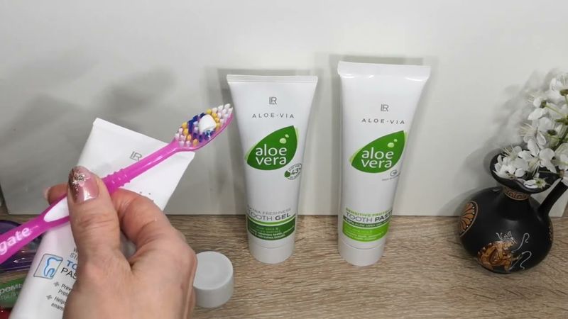 Зубные пасты от LR