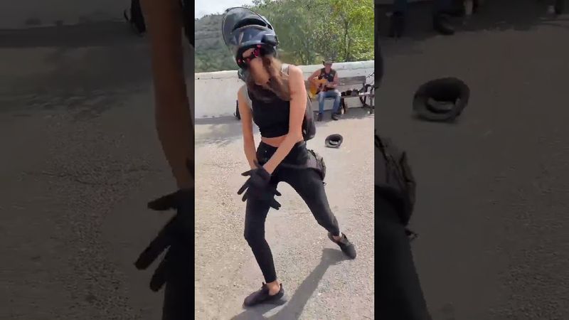Весёлый танец от #мототаня #shorts #мототаня #мото #танец #tiktok #2023