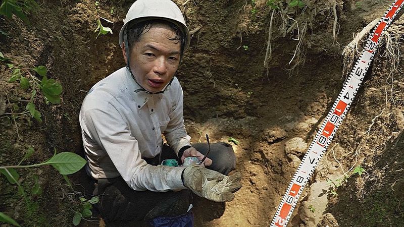 Житель Хиросимы продолжает искать останки жертв атомной бомбы