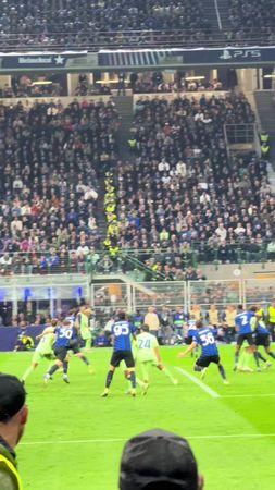 Barcelona VS Inter   … 😅 #barcelona #futbol #interdemilan #sanciro #s...