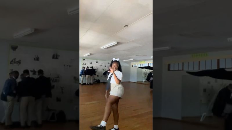 Asjike 💛 #amapiano #africangood #dance @star.gurll_niraa