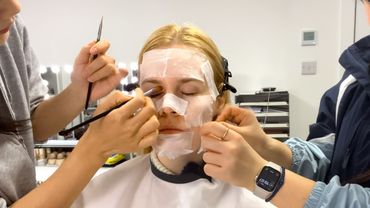 ASMR Makeup Lesson with Two Korean Pro Makeup Artists (Unintentional ASMR)