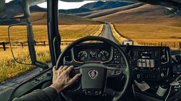 ناهار در یک کامیون کثیف | کمپینگ کامیون