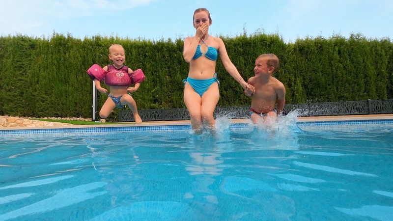 VLOG: А ПОДАРКИ ТЕМ ВРЕМЕНЕМ ПРОДОЛЖАЮТСЯ! 12.08.25