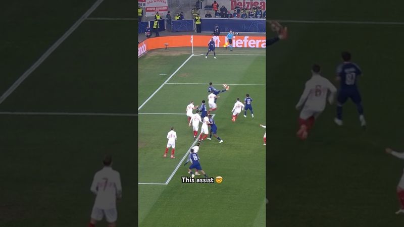 Doué assist 🤯🤯🤯