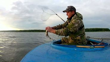 ДУПЛЕТ ЗА ДУПЛЕТОМ.ПОПАЛИ НА ЖОР ЛЕЩА.ЛОВЛЯ ЛЕЩА С ЛОДКИ.река ВОЛГА.