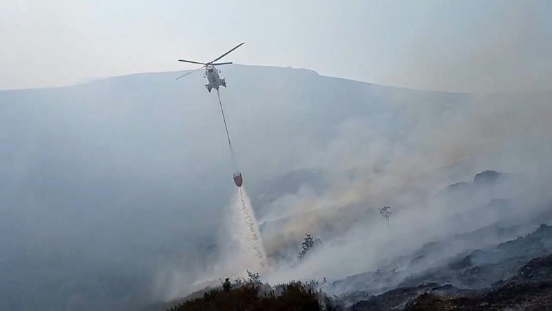 Mountains engulfed in flames as Spain tackles wildfires | AFP
