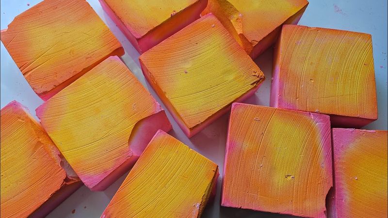 🔥 Dyed CAP Gym Chalk Blocks W AD Pigment "Turks" and "Gold Digger" Glitter ♡ ASMR ♡ Oddly Satisfying