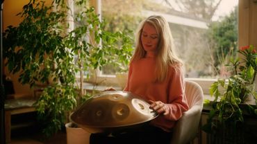 No.16 Daily Meditation  I  5 minutes  I  handpan music "Joy"