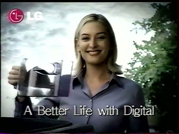 Рекламный блок (РТР, 04.06.2002) (2)