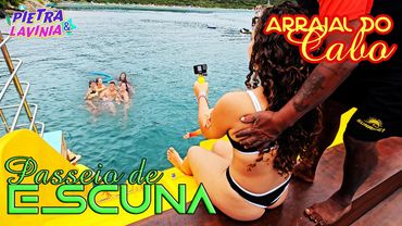 PASSEIO NA ESCUNA LOS HERMANOS EM ARRAIAL DO CABO - PIETRA E LAVÍNIA