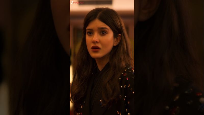 #AankhonKiGustaakhiyanTitleTrack #VikrantMassey #ShanayaKapoor #JubinNautiyal #VishalMishra #shorts