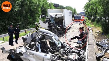 44 Brutal and Shocking Car Crashes 2025 – When Idiots in Cars Meet Instant Karma on the Road!