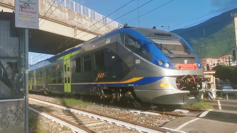 Metropolitano 21 348 Salerno-Napoli Campi Flegrei