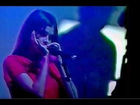 Mazzy Star - Flowers in December - Live Scotland