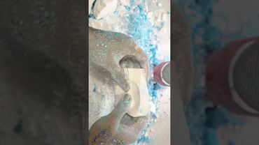 Cube N Crush #crushingtime #oddlysatisfying #relax #rainbowsoap #crunchycrumbles