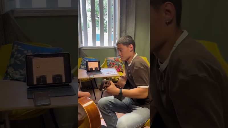 Stevie’s blues #guitarra #guitar #ddguitarra #auladeguitarra #madeira #guitarist